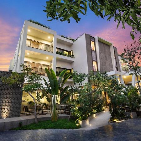 The Calm Oasis Hotel Siem Reap Bagian luar foto