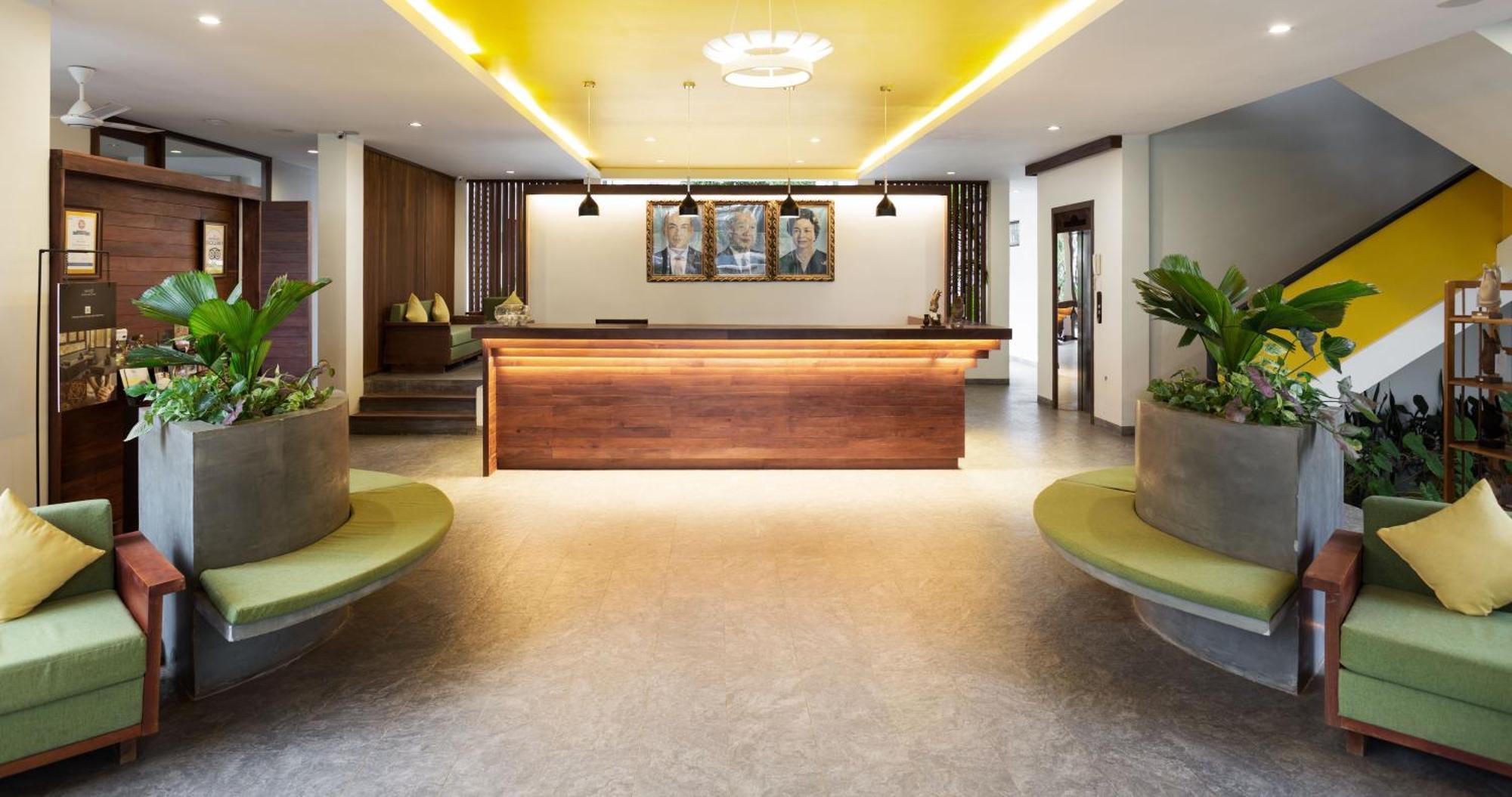 The Calm Oasis Hotel Siem Reap Bagian luar foto
