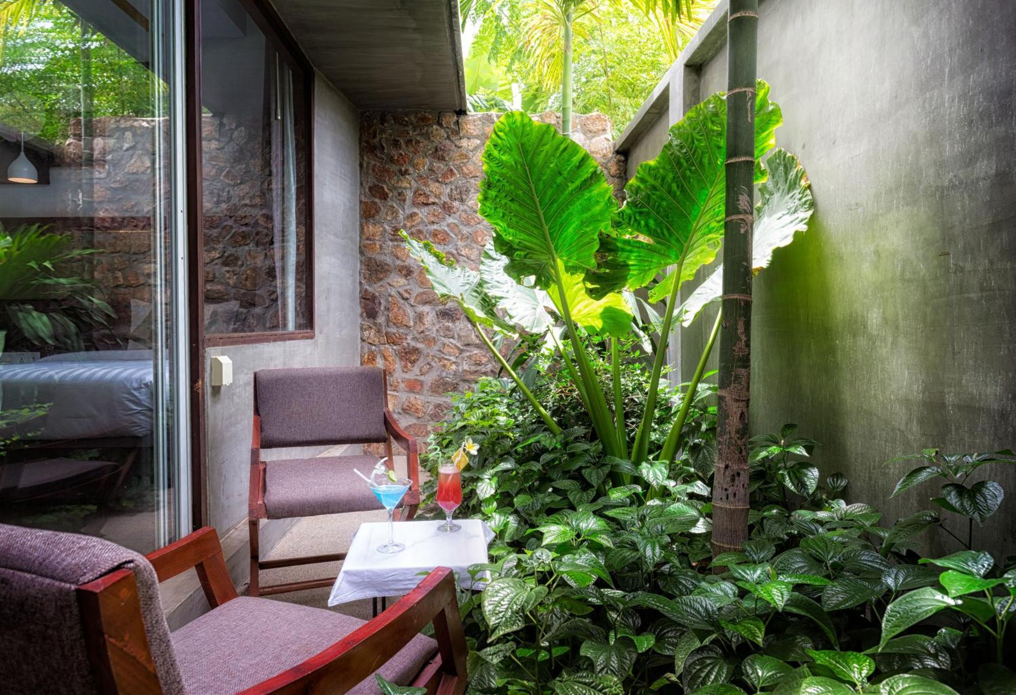 The Calm Oasis Hotel Siem Reap Bagian luar foto