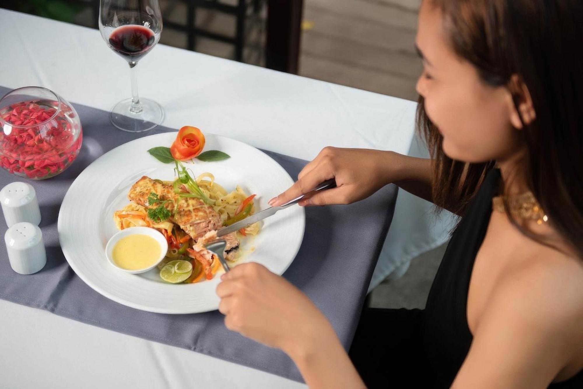 The Calm Oasis Hotel Siem Reap Bagian luar foto